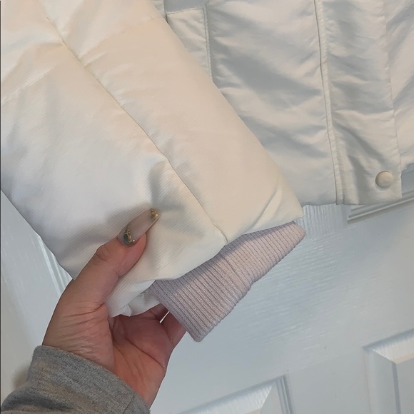 Zara Basic white Jacket - Picture 2 of 7